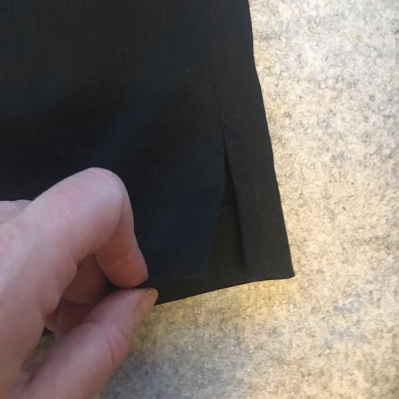 Michael Kors Brushed Skinny Black Ankle Pants, Women's Size 2 Tapered, Slit - Picture 5 of 8